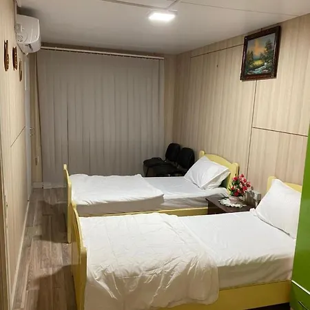 Hostel Oakland *