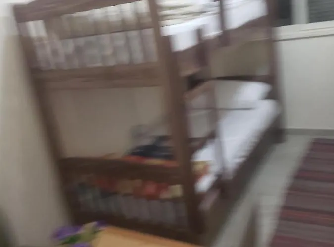 אכסניה Oakland טיראנה