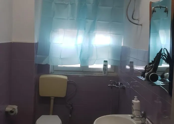 אכסניה Oakland